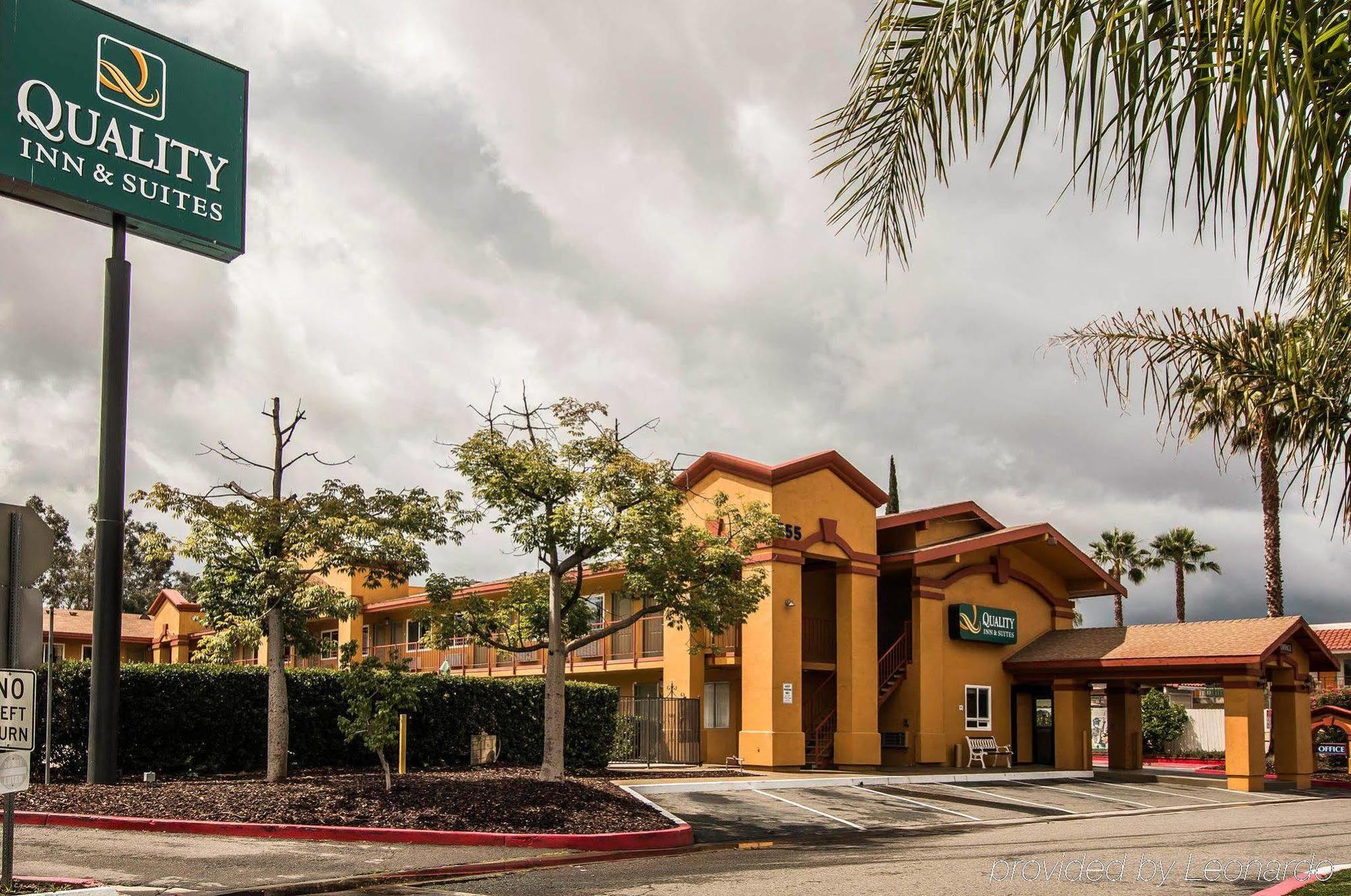 Americas Best Value Inn & Suites Escondido Exteriér fotografie